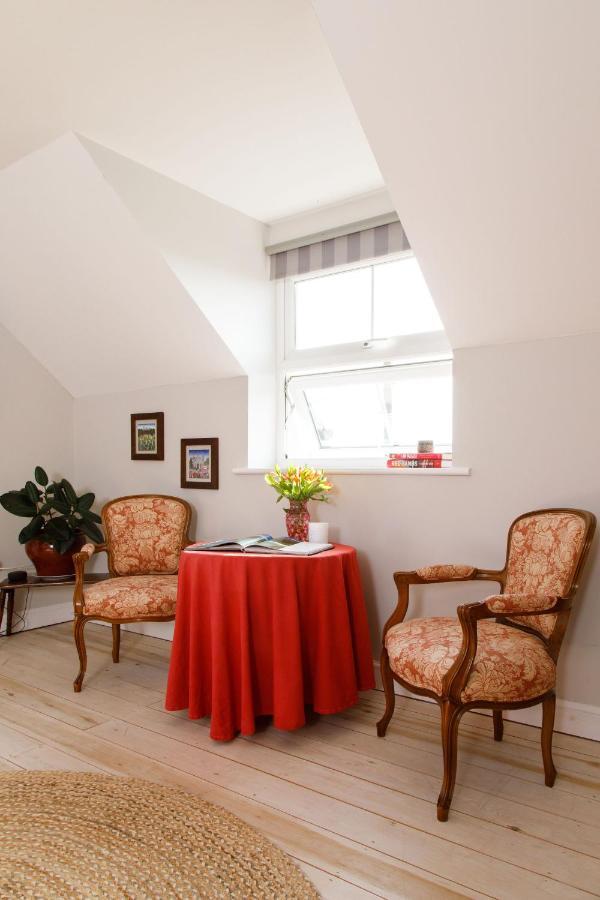 Oving Woodfield Wellbeing 아파트 외부 사진