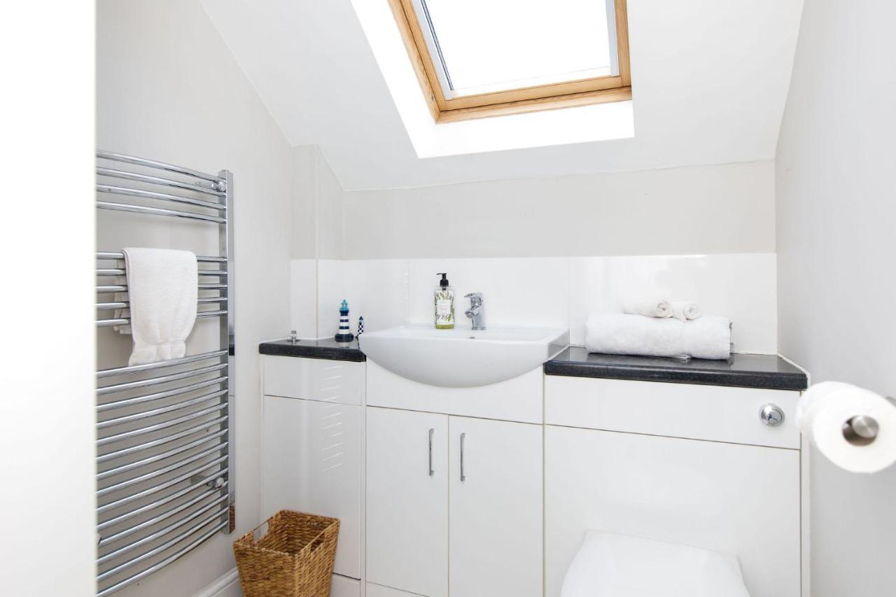 Oving Woodfield Wellbeing 아파트 외부 사진